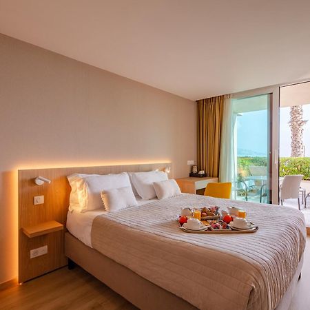 Hotel La Plage Сен Максим Екстериор снимка