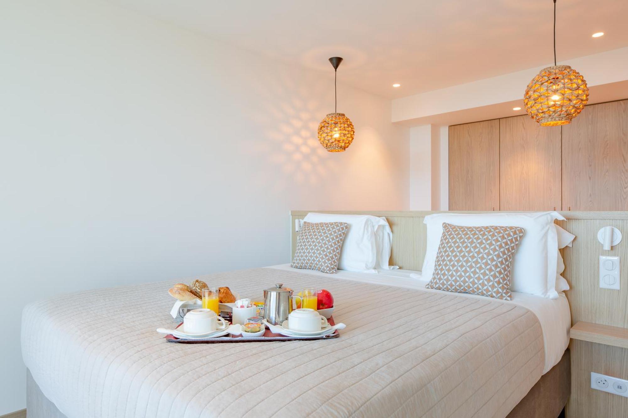 Hotel La Plage Сен Максим Екстериор снимка