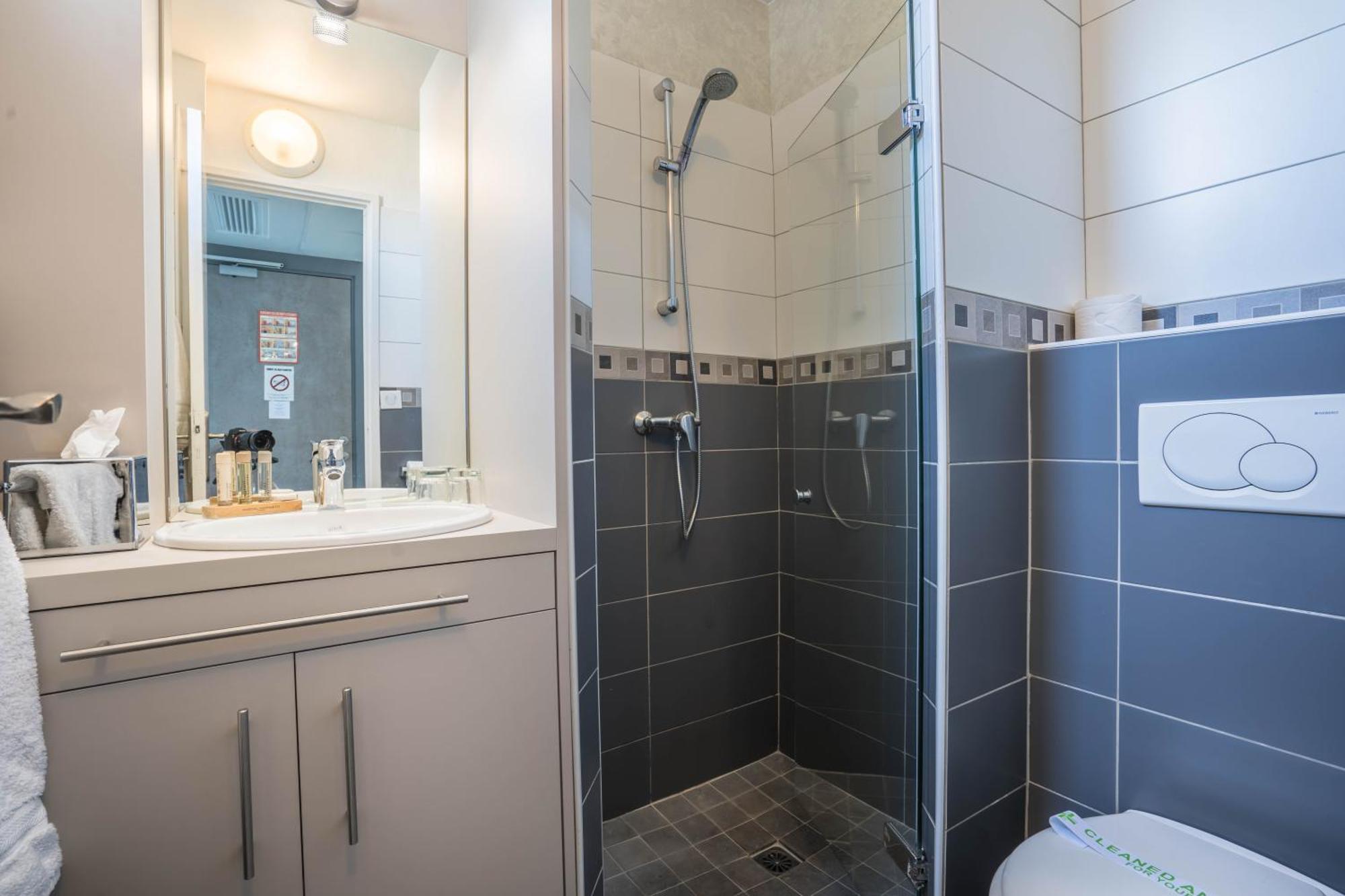 Hotel La Plage Сен Максим Екстериор снимка