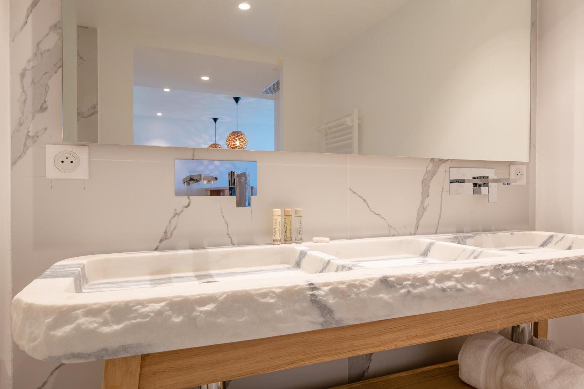 Hotel La Plage Сен Максим Екстериор снимка
