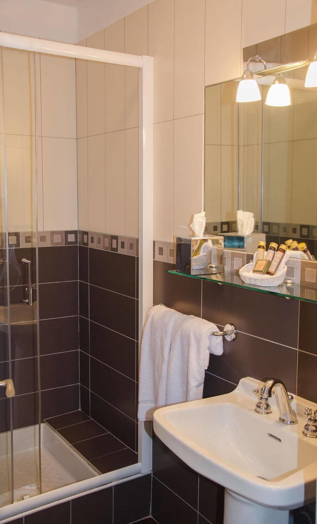 Hotel La Plage Сен Максим Екстериор снимка